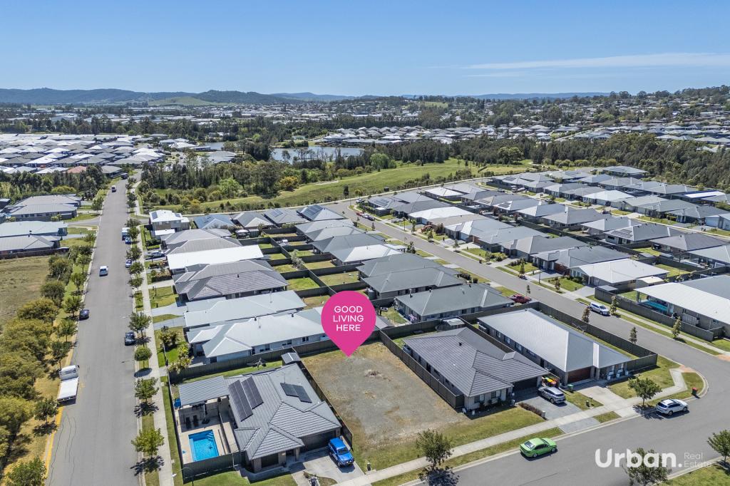 52 Grand Pde, Rutherford, NSW 2320