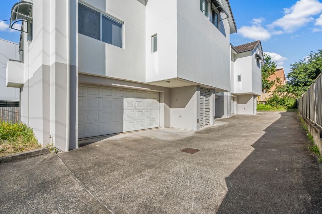 3/14 Lawson St, Southport, QLD 4215