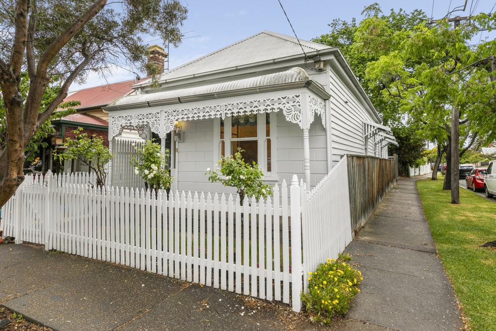 2 Perry St, Seddon, VIC 3011