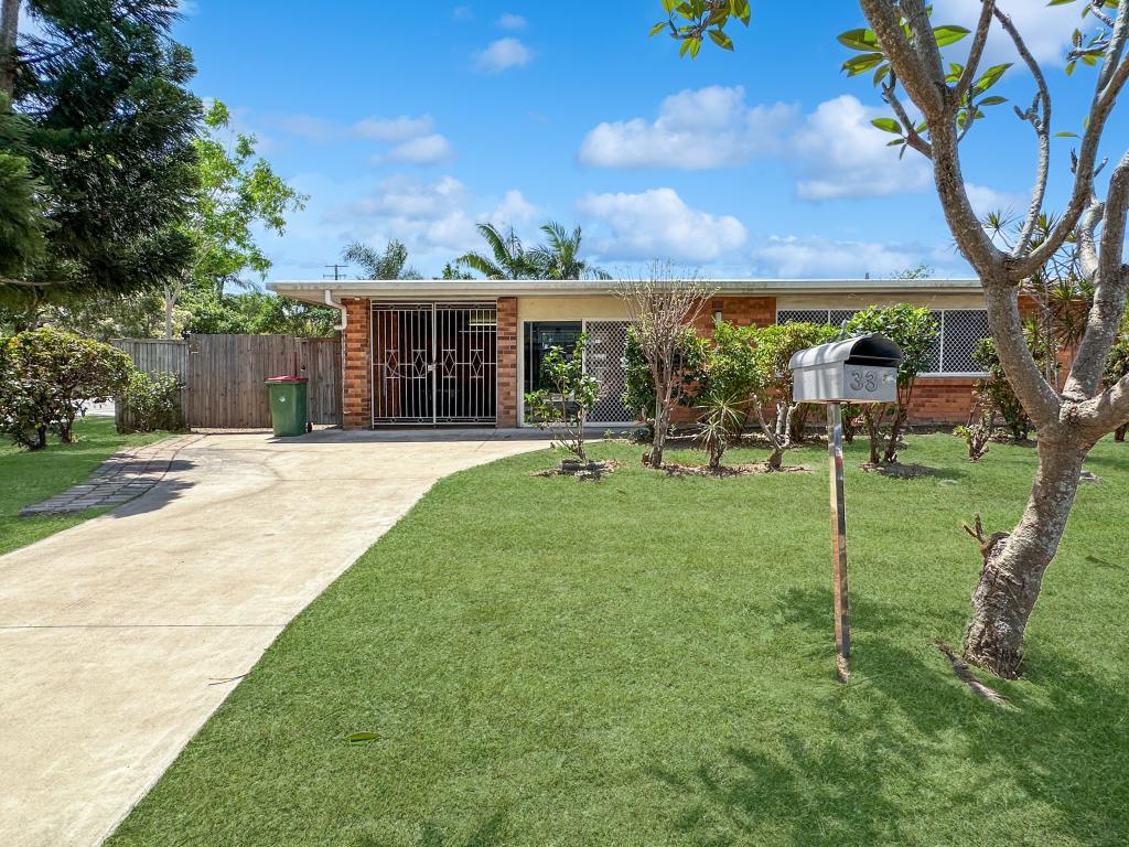 33 WERONA ST, MUNDINGBURRA, QLD 4812