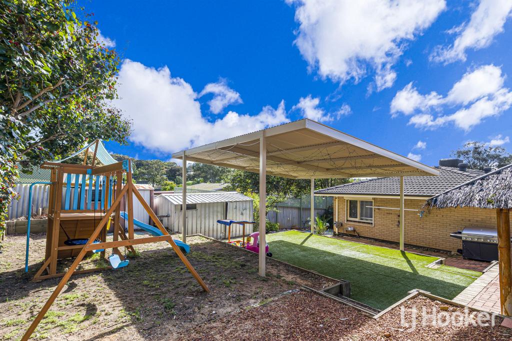 17 Bamlett St, Mount Nasura, WA 6112