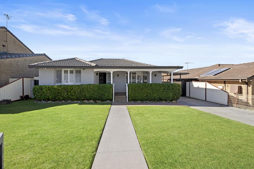 11 Oliveri Cres, Green Valley, NSW 2168