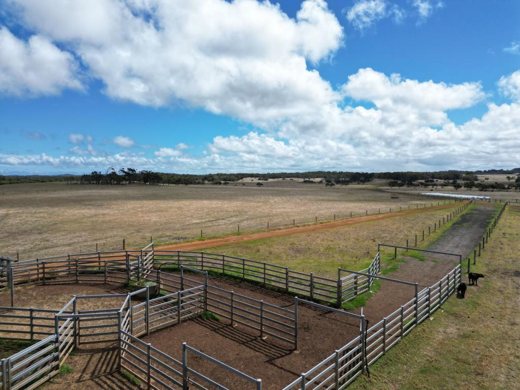 Contact agent for address, PARRYVILLE, WA 6333