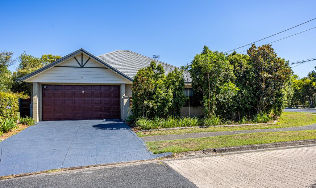 2/2a Settlers Way, Tea Gardens, NSW 2324