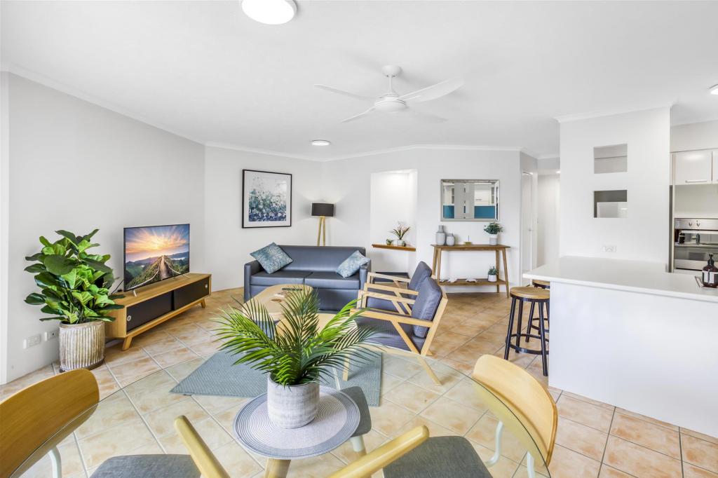 11/13 Montgomery Ave, Main Beach, QLD 4217