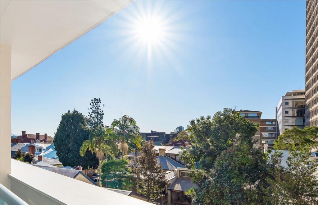 201/2-10 Mount St, North Sydney, NSW 2060
