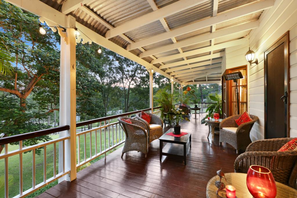 11 Thredbo Dr, Worongary, QLD 4213