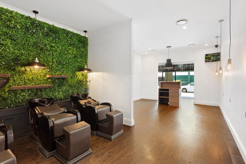 16/2-20 Shore St W, Ormiston, QLD 4160