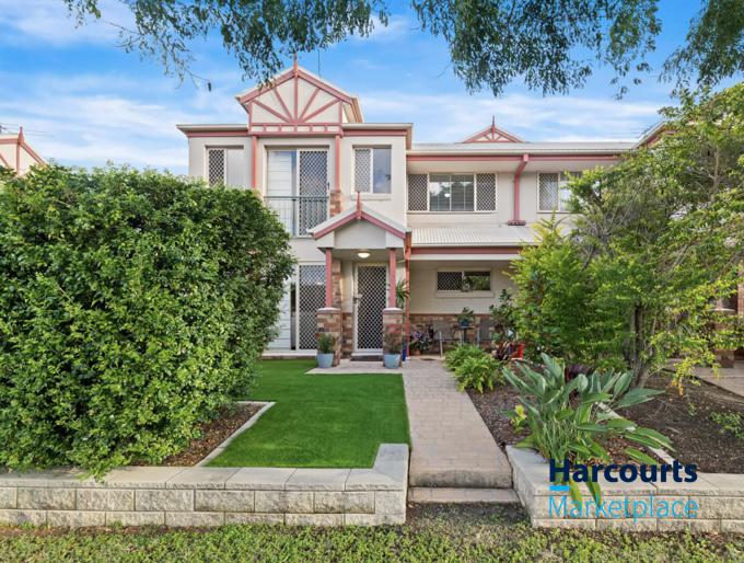 2/3 Kendall St, Oxley, QLD 4075
