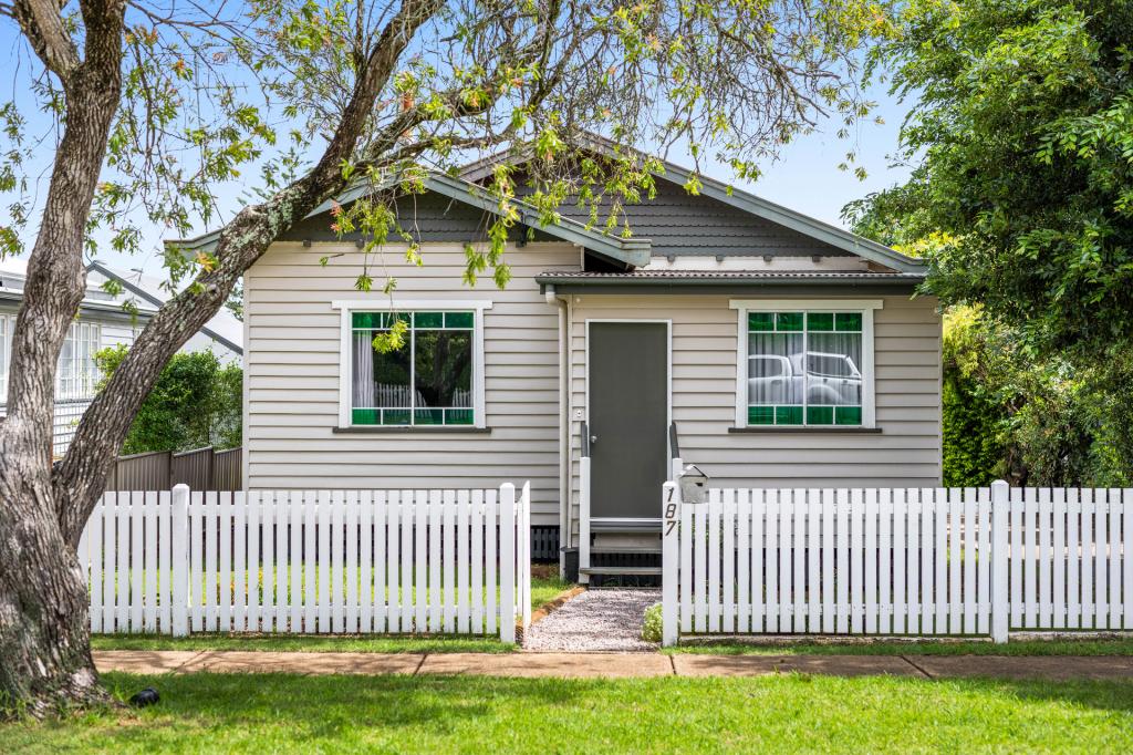 187 Russell St, Newtown, QLD 4350