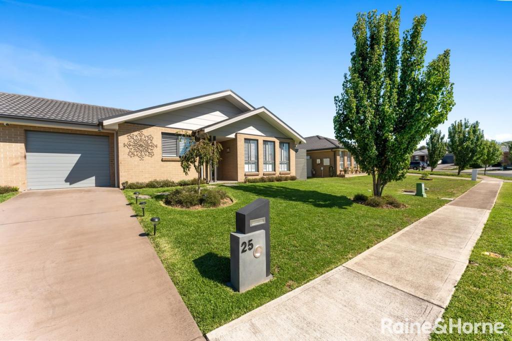 2/25 Kidd Cct, Goulburn, NSW 2580