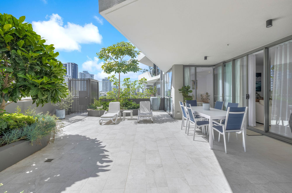 304/27 Garrick St, Coolangatta, QLD 4225