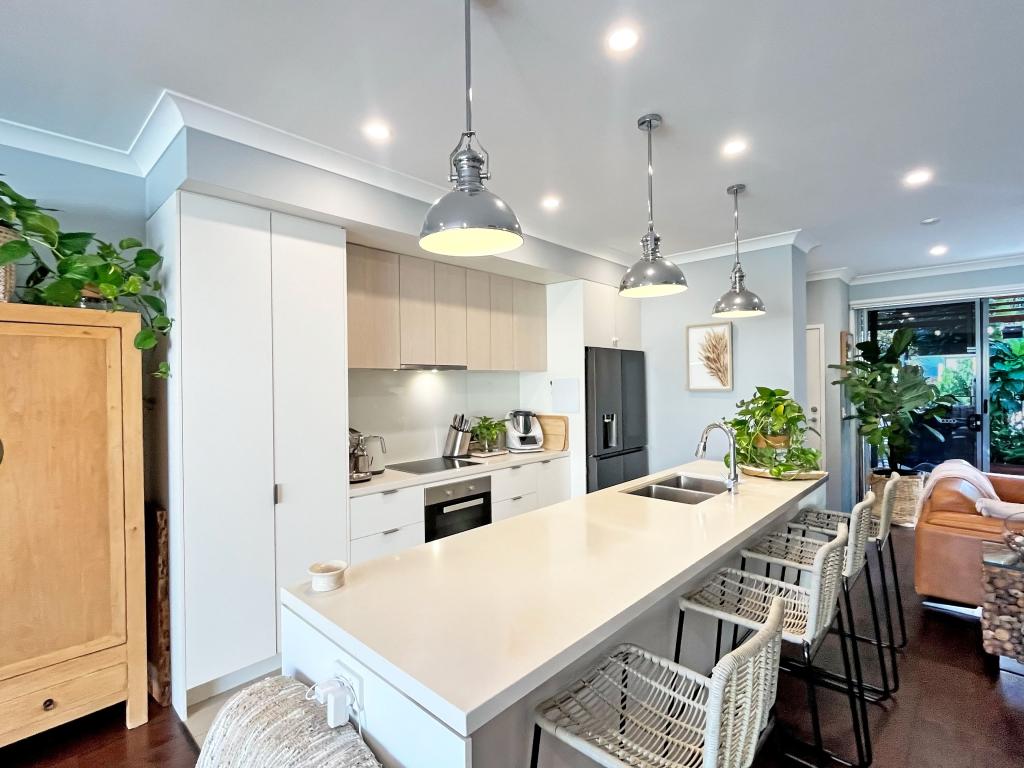 74/1 Grande Ave, Carrara, QLD 4211