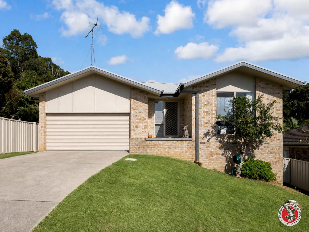 10 Protea Pl, Catalina, NSW 2536