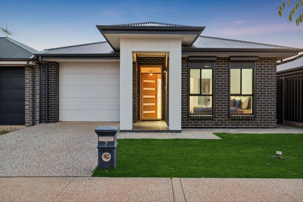 7 Parkdale Lane, Andrews Farm, SA 5114