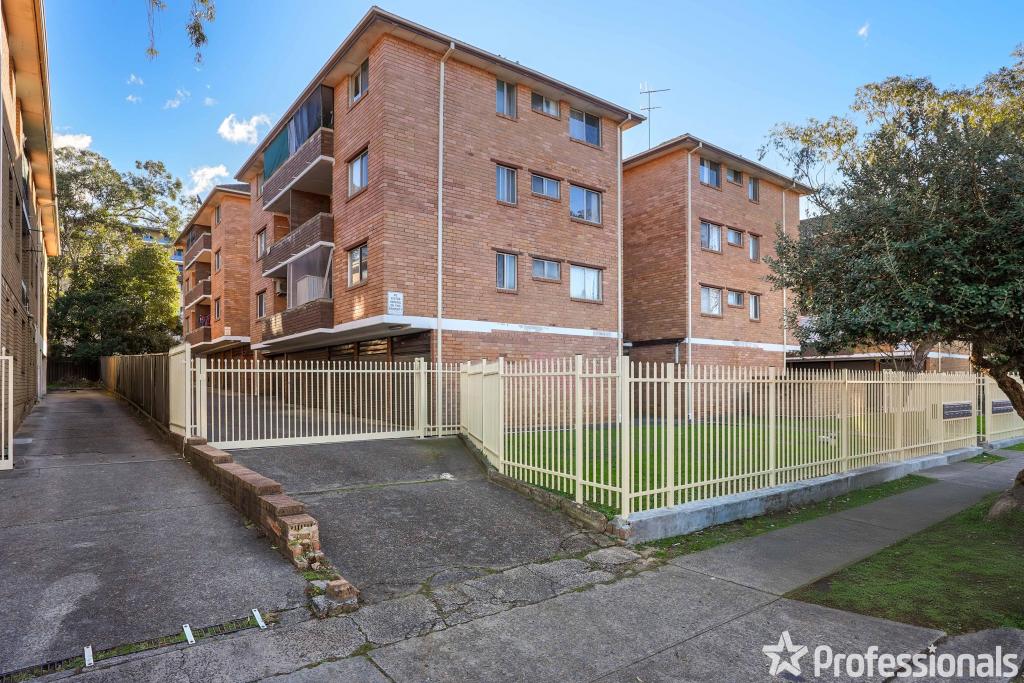 24/13-15 Forbes St, Warwick Farm, NSW 2170