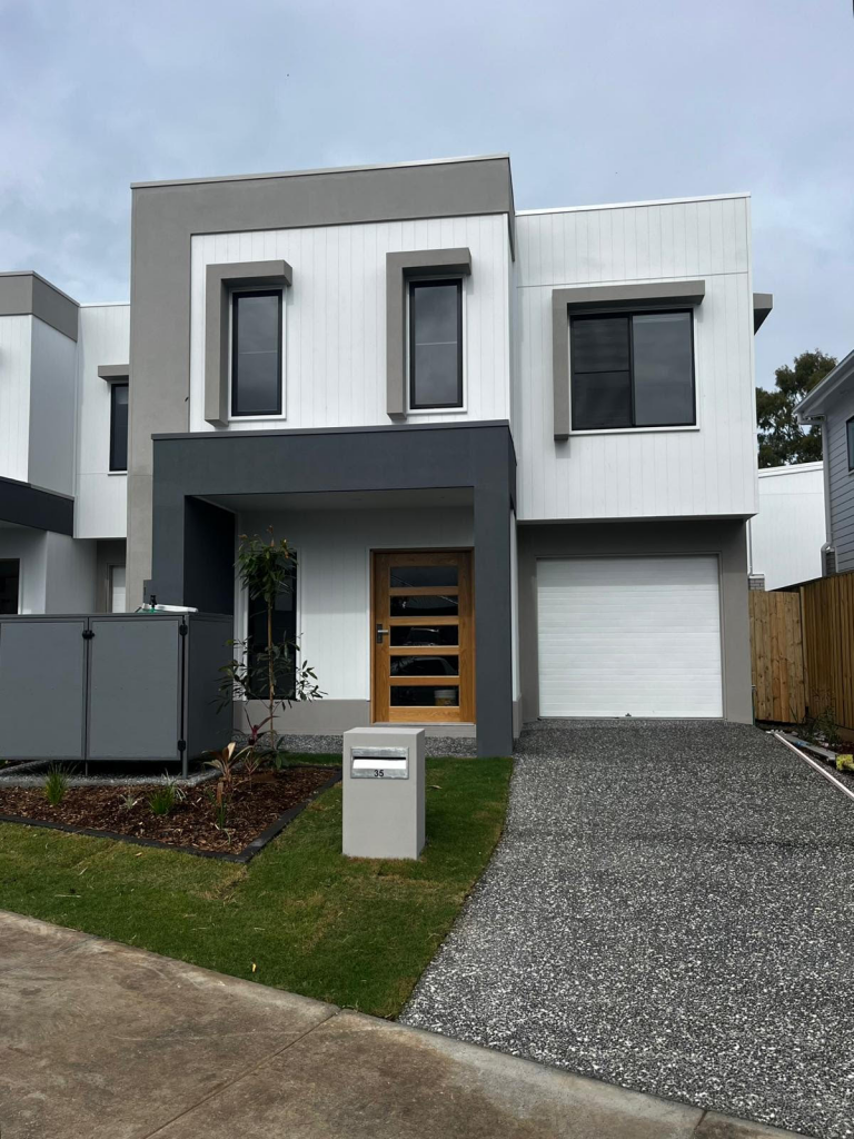 35 Murchison St, White Rock, QLD 4306