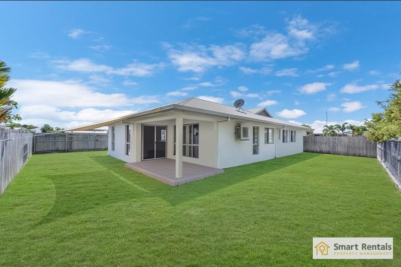 1 Cassinia St, Mount Low, QLD 4818