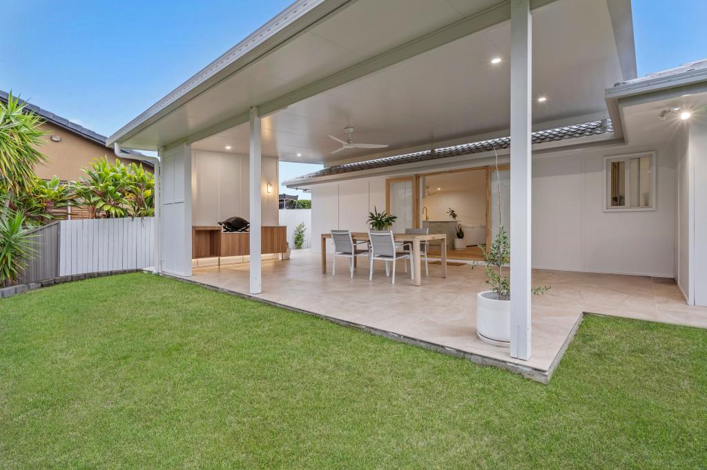 12 ANDAMOOKA AVE, WORONGARY, QLD 4213