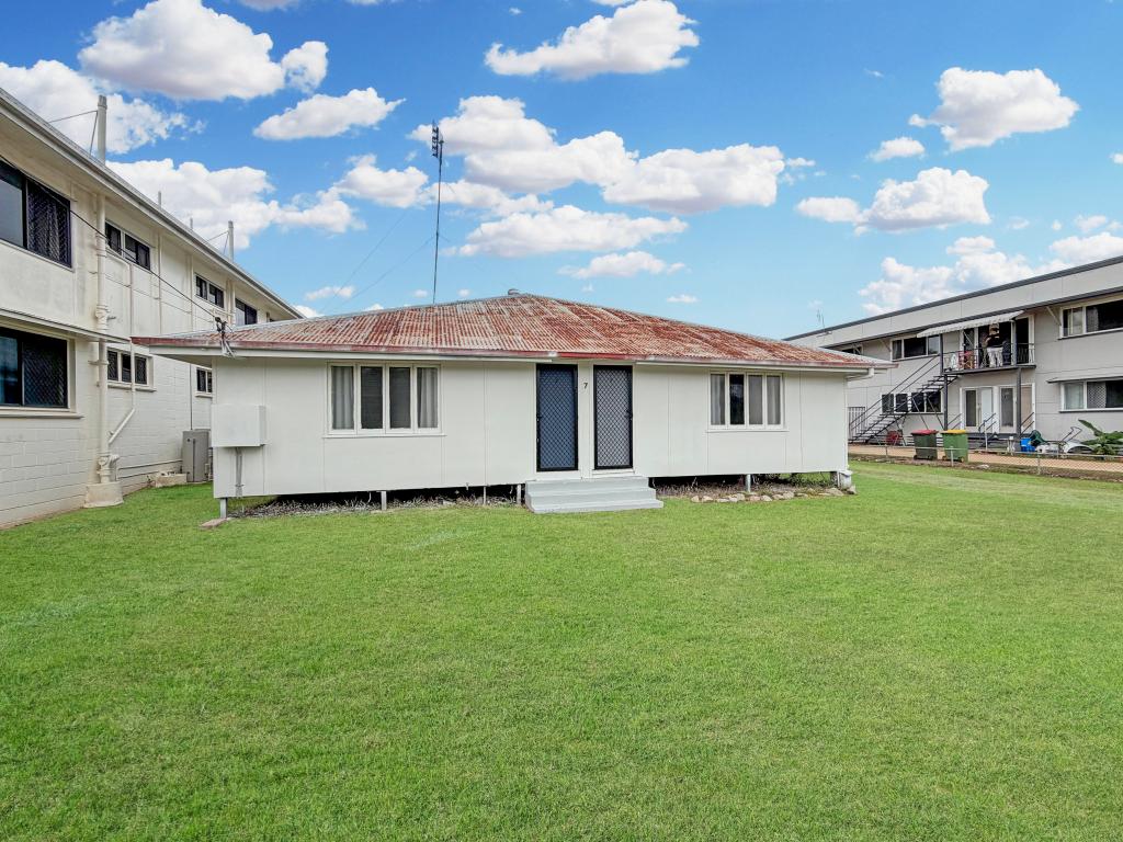 1/7 Mcilwraith St, Ingham, QLD 4850