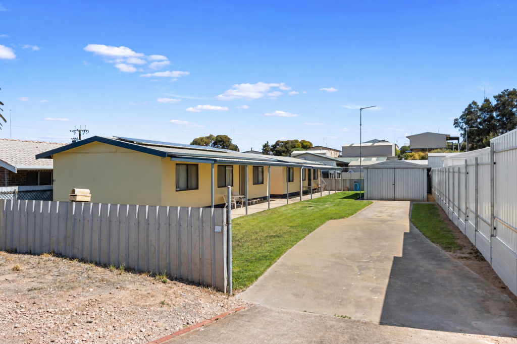 61 Clayton Dr, North Beach, SA 5556