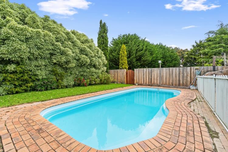 19 Loriel Ct, Hazelwood North, VIC 3840