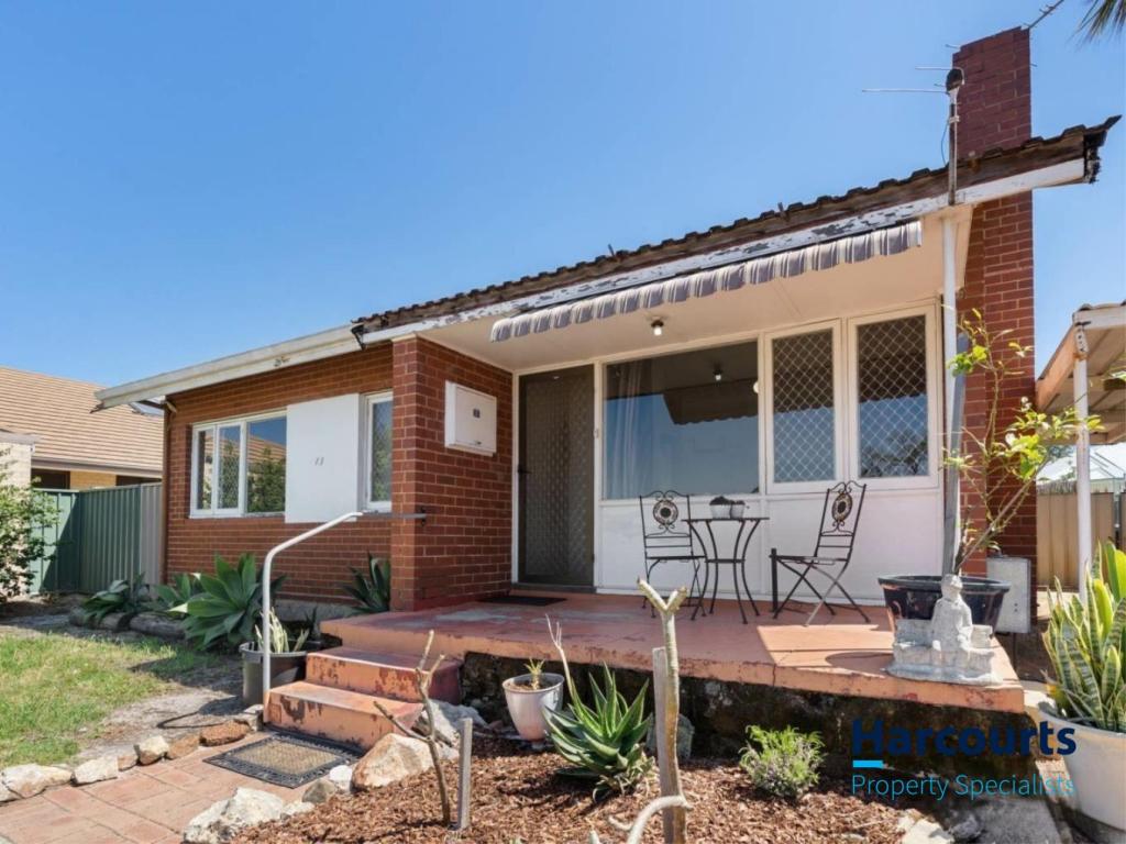 13 Teaguer St, Wilson, WA 6107