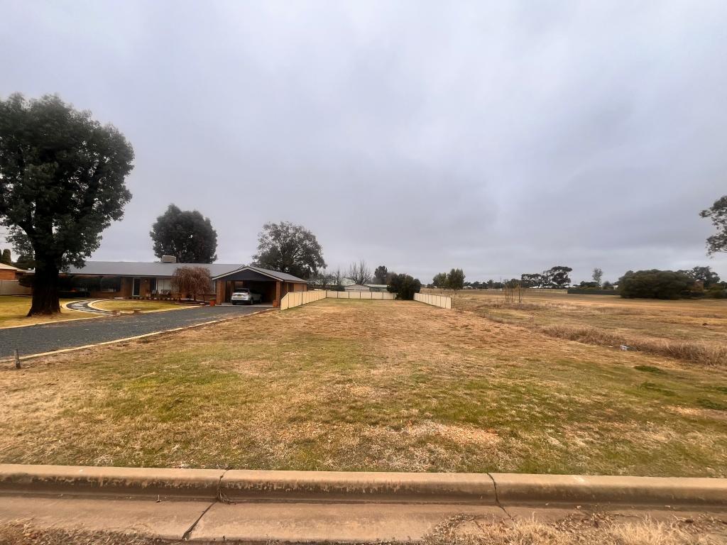 52 Quarry Rd, Forbes, NSW 2871