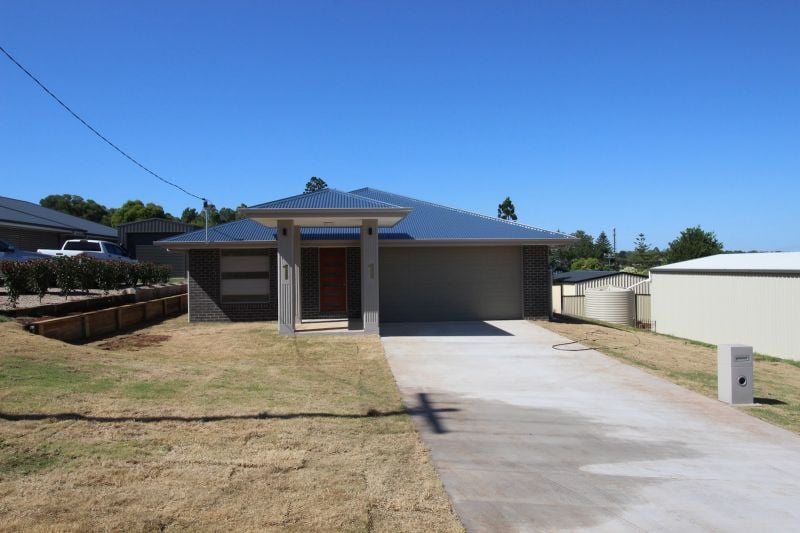 1 Gwalia Ct, Kingaroy, QLD 4610