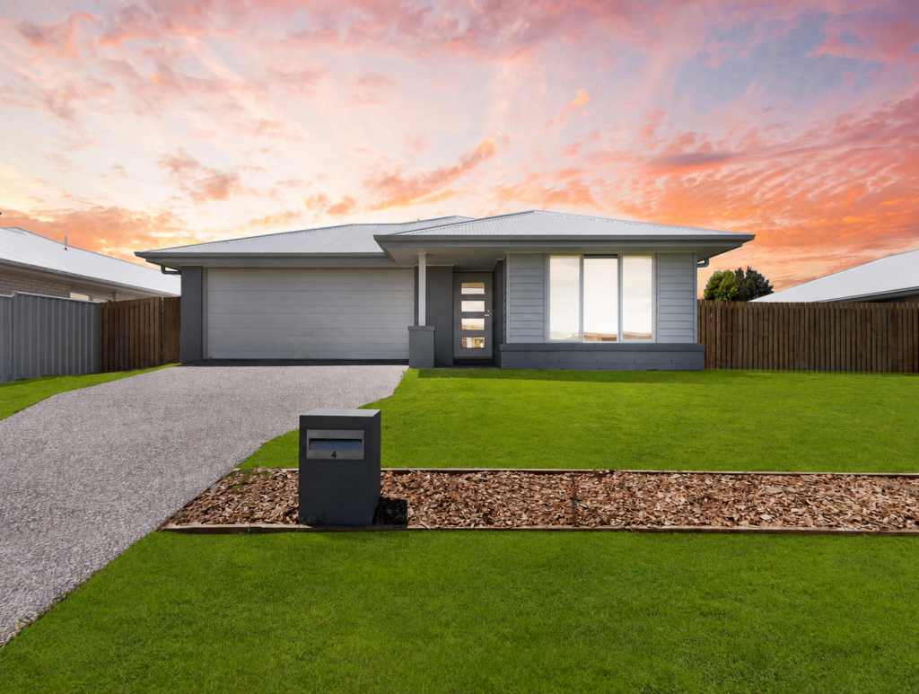 4 North Lakes Cct, Burrum Heads, QLD 4659