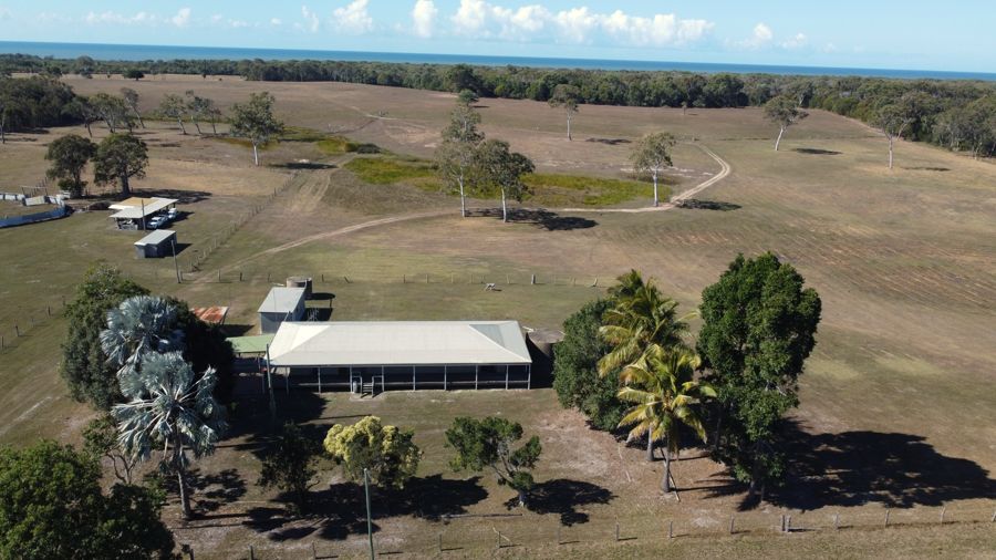 380 Fingerfield Rd, Rules Beach, QLD 4674