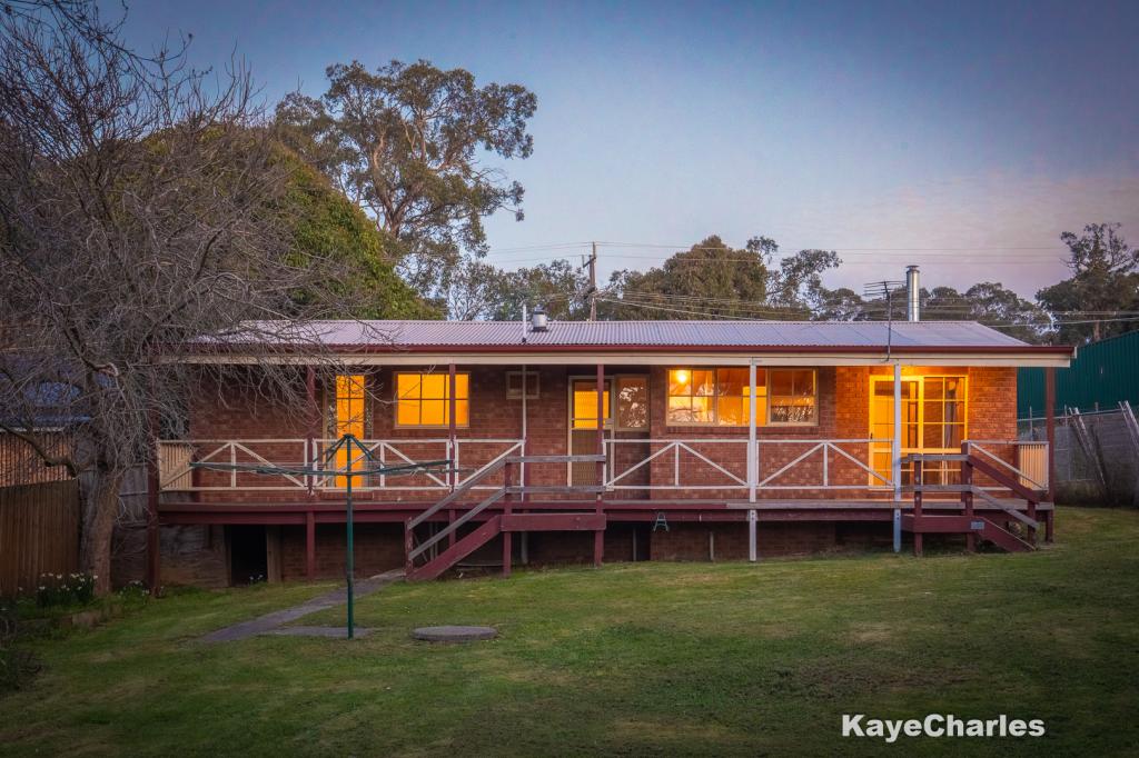 63 Beaconsfield-Emerald Rd, Beaconsfield Upper, VIC 3808