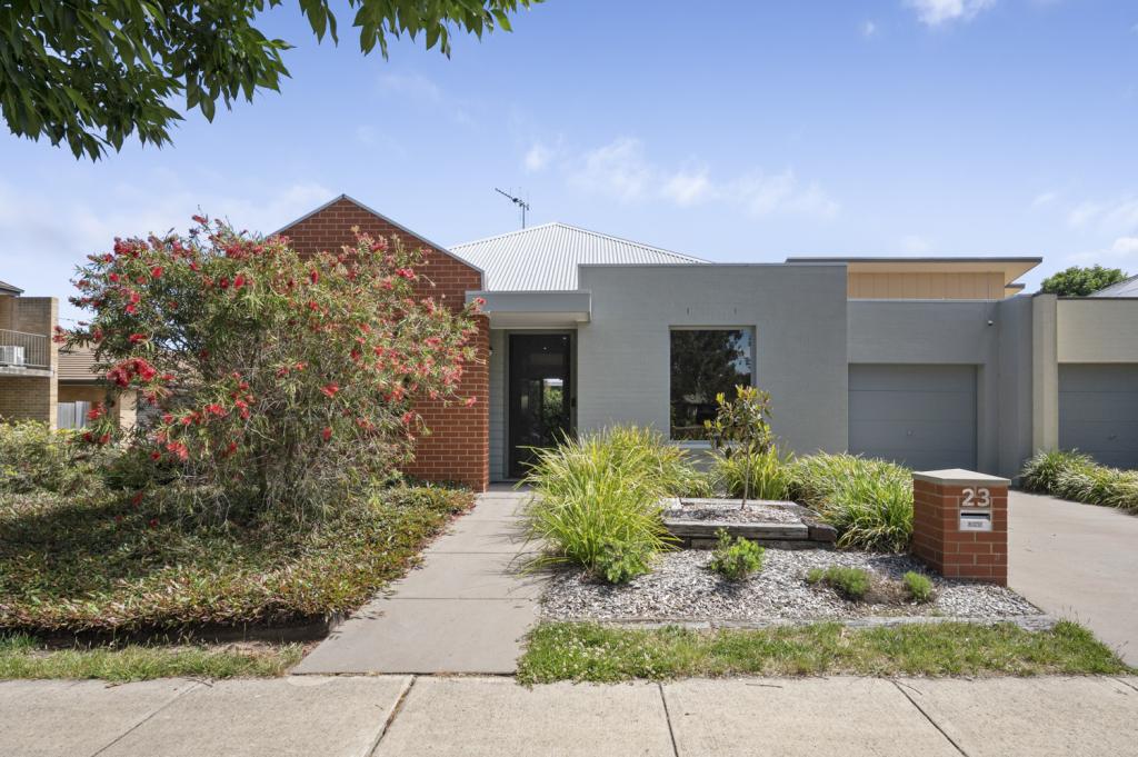 23 Dickins St, Forde, ACT 2914