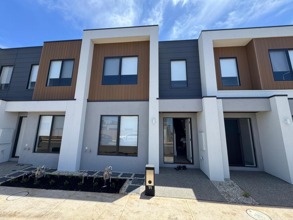 11 Pigment Dr, Mambourin, VIC 3024