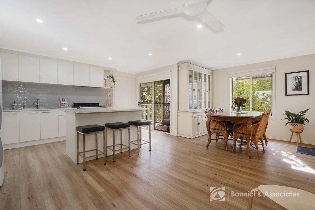 22 Shehan Dr, Beechworth, VIC 3747