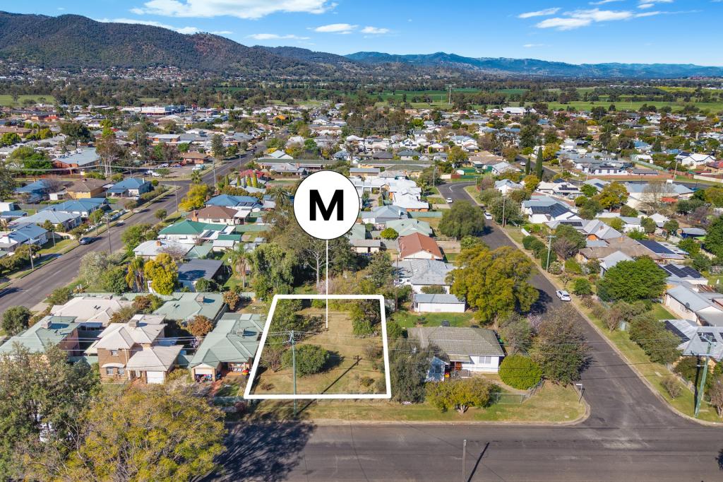 1 Edward St, South Tamworth, NSW 2340