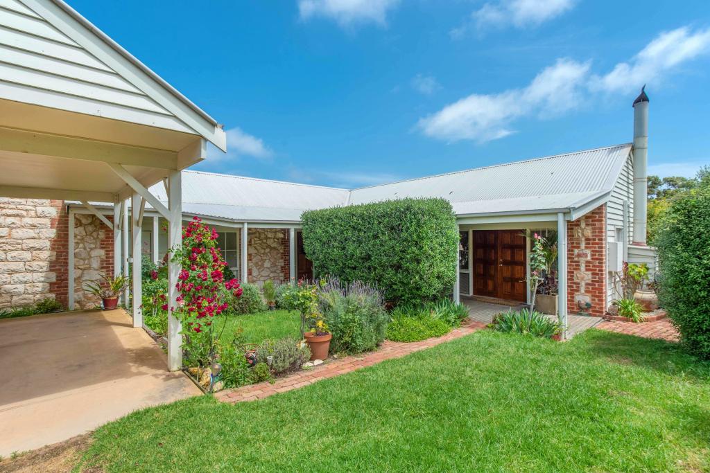 883 Melbourne Rd, Sorrento, VIC 3943