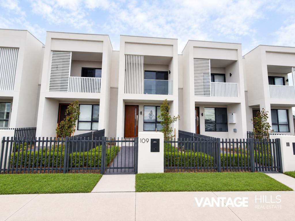 109 BARRALLIER DR, MARSDEN PARK, NSW 2765
