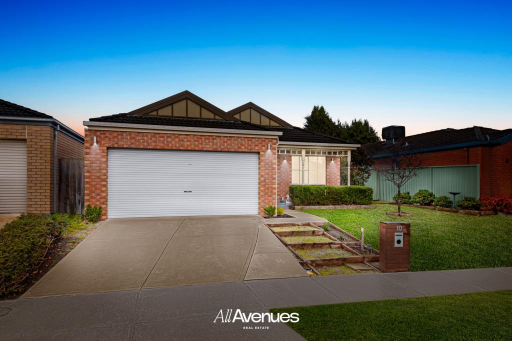 10 Horsham Dr, Cranbourne East, VIC 3977