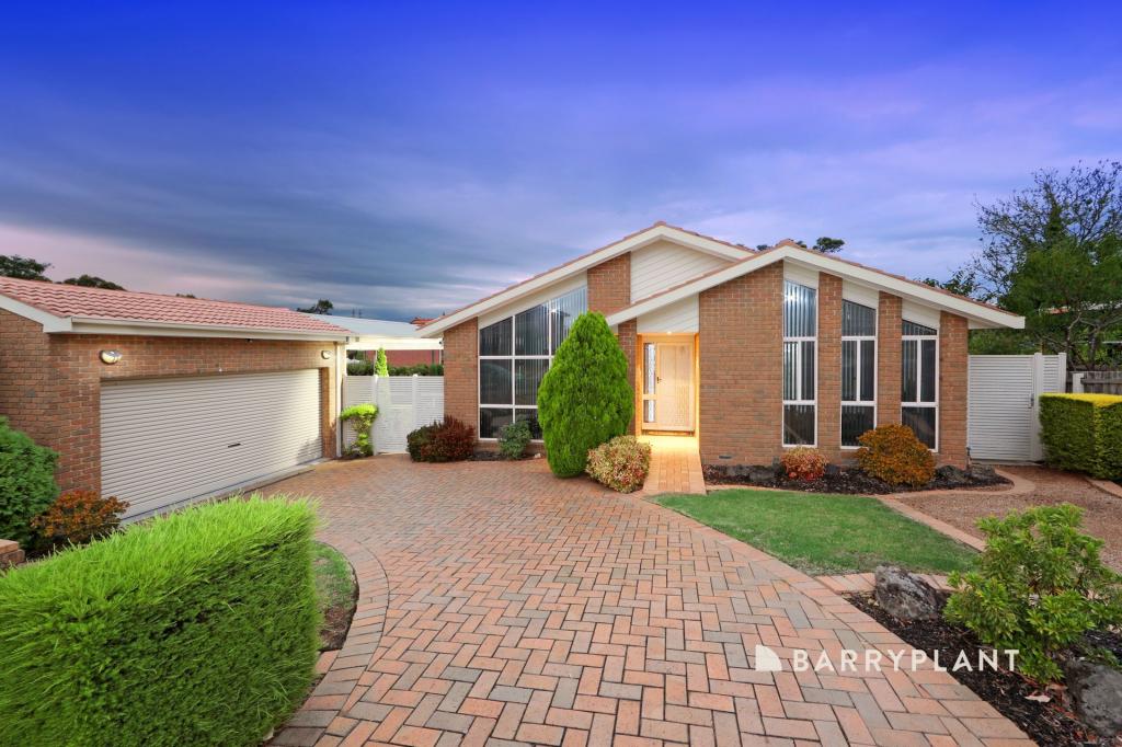 38 Debra St, Rowville, VIC 3178