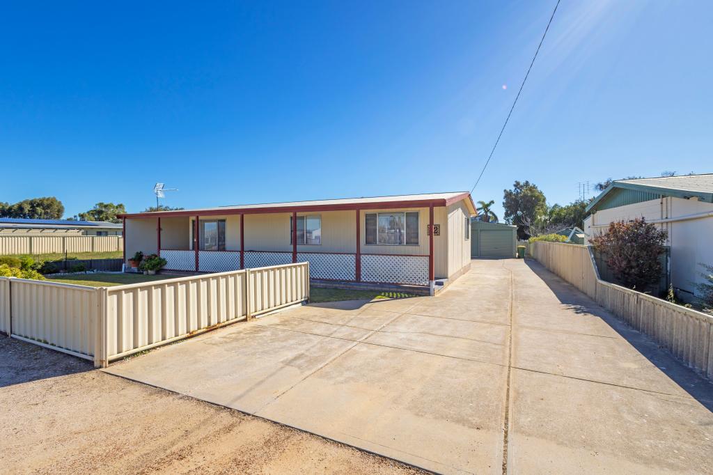 22 Lesueur Dr, Jurien Bay, WA 6516