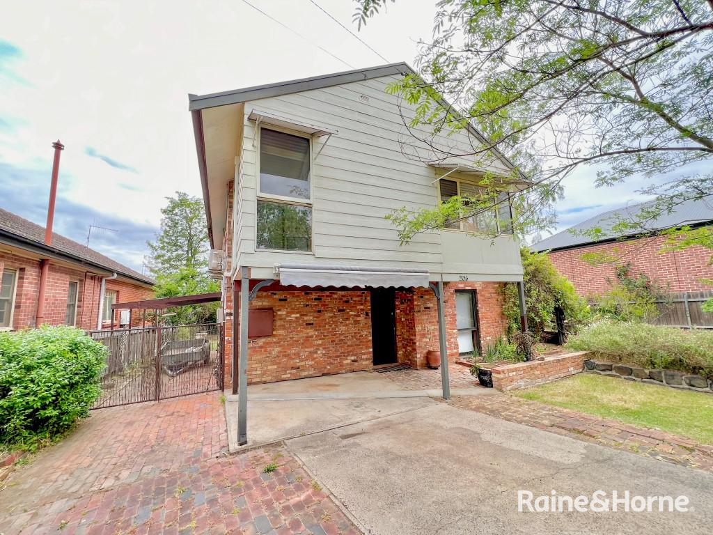 206 Hope St, Bathurst, NSW 2795