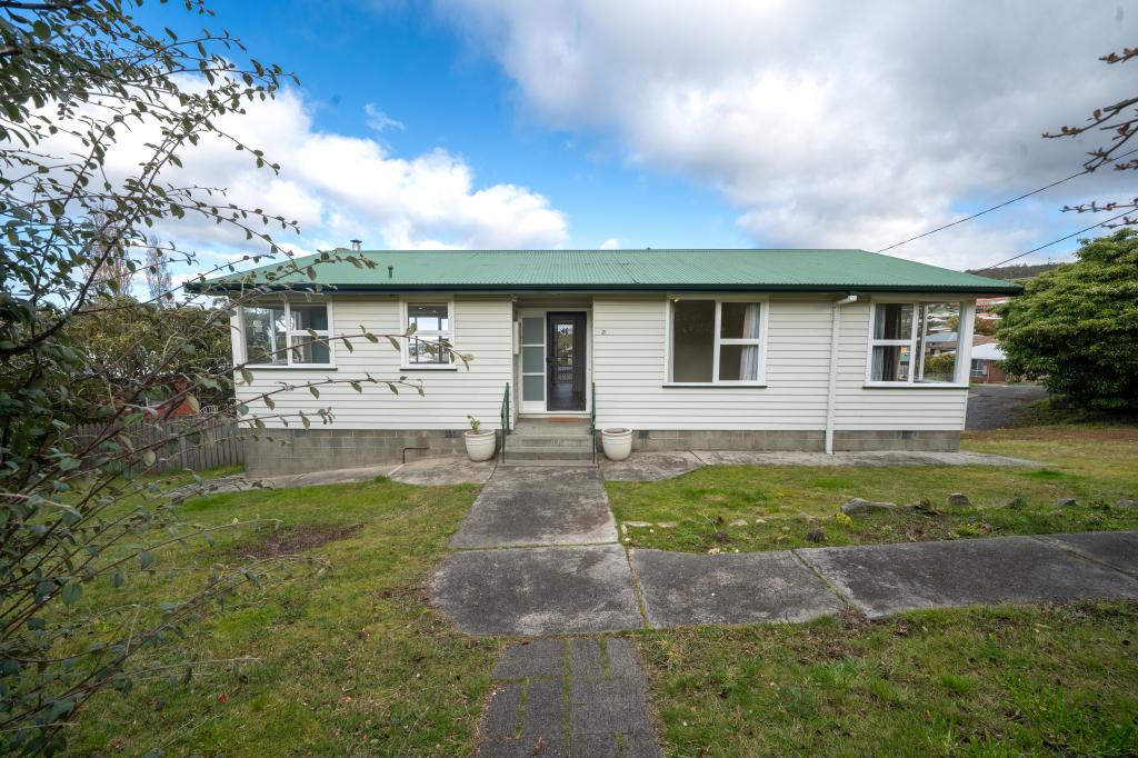 21 Cleburne St, Claremont, TAS 7011