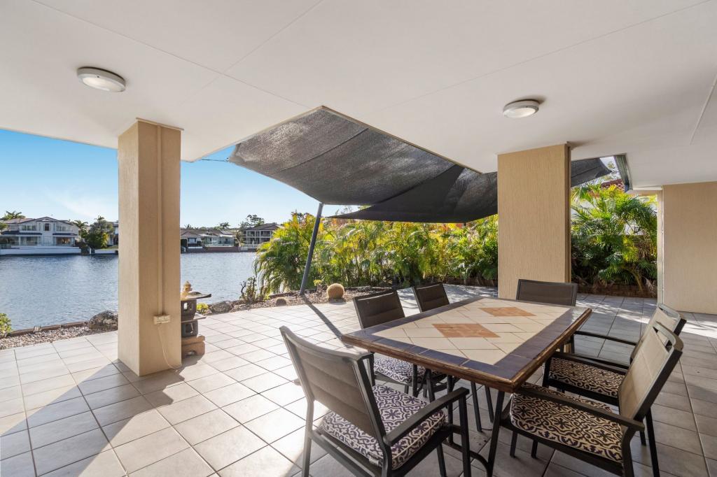 54/40 Cotlew St E, Southport, QLD 4215
