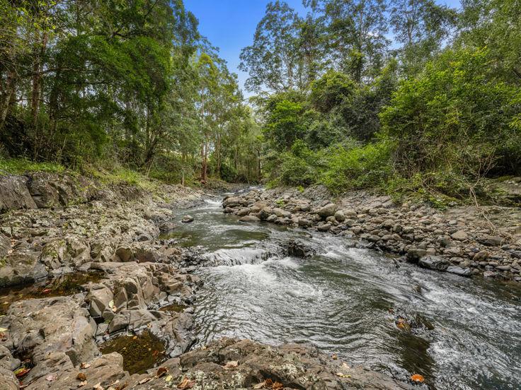 94 Davis Rd, Tyalgum Creek, NSW 2484