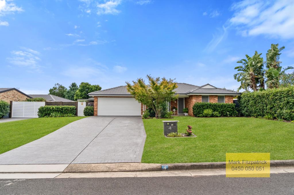 4 Suffolk Pl, Elderslie, NSW 2570
