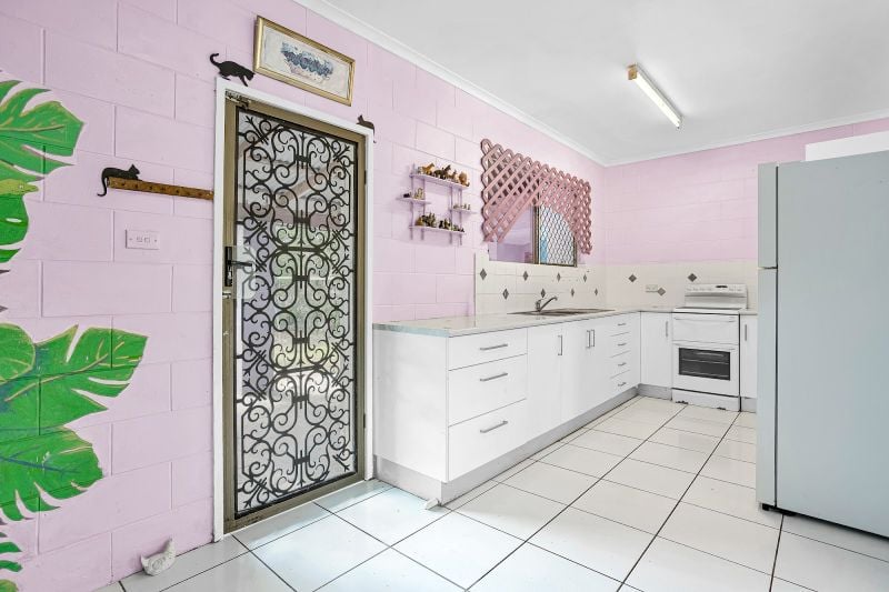 42 Hollywood Bvd, White Rock, QLD 4868