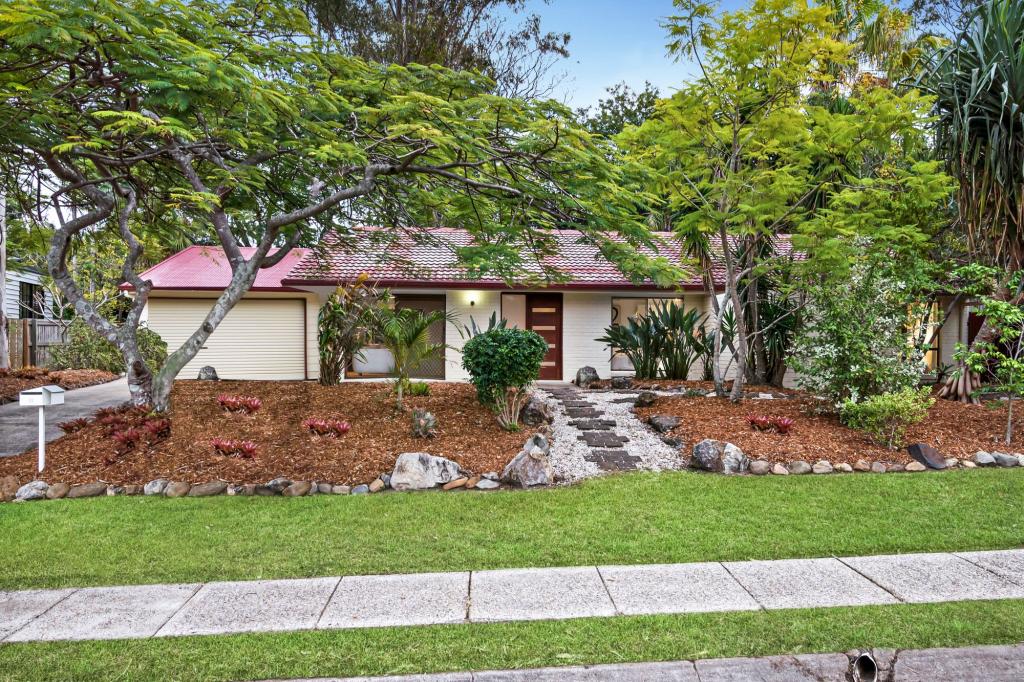 8 Bushlark Ct, Bellbowrie, QLD 4070