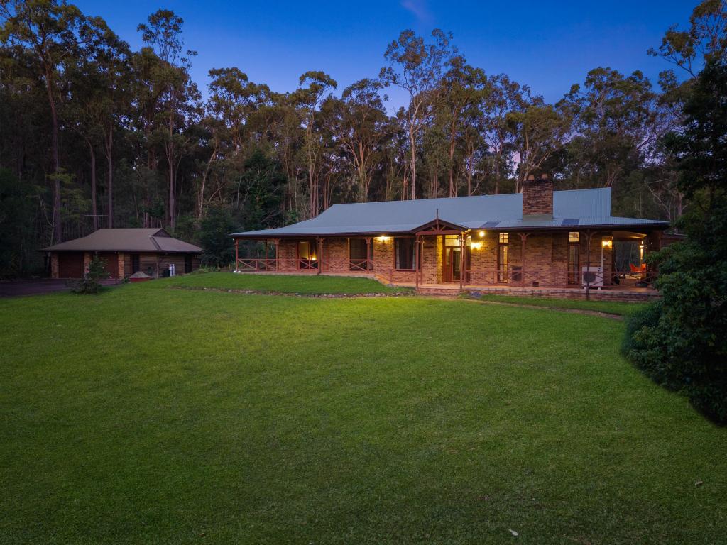 32 Ponderosa Ave, Buccan, QLD 4207