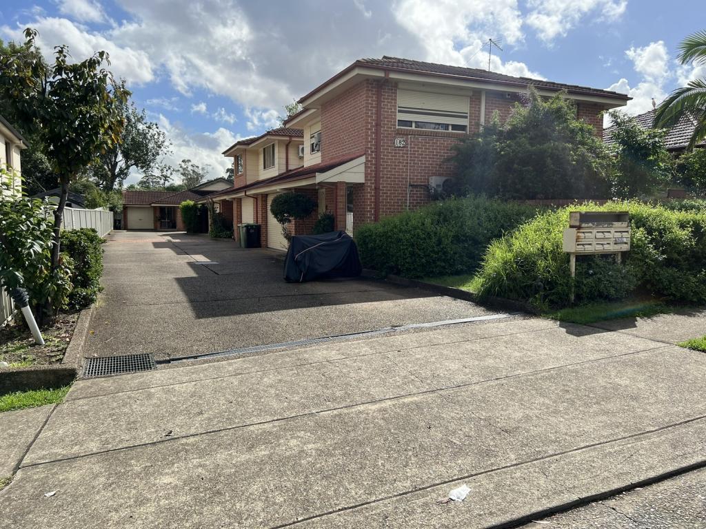 5/182 Orchardleigh St, Old Guildford, NSW 2161